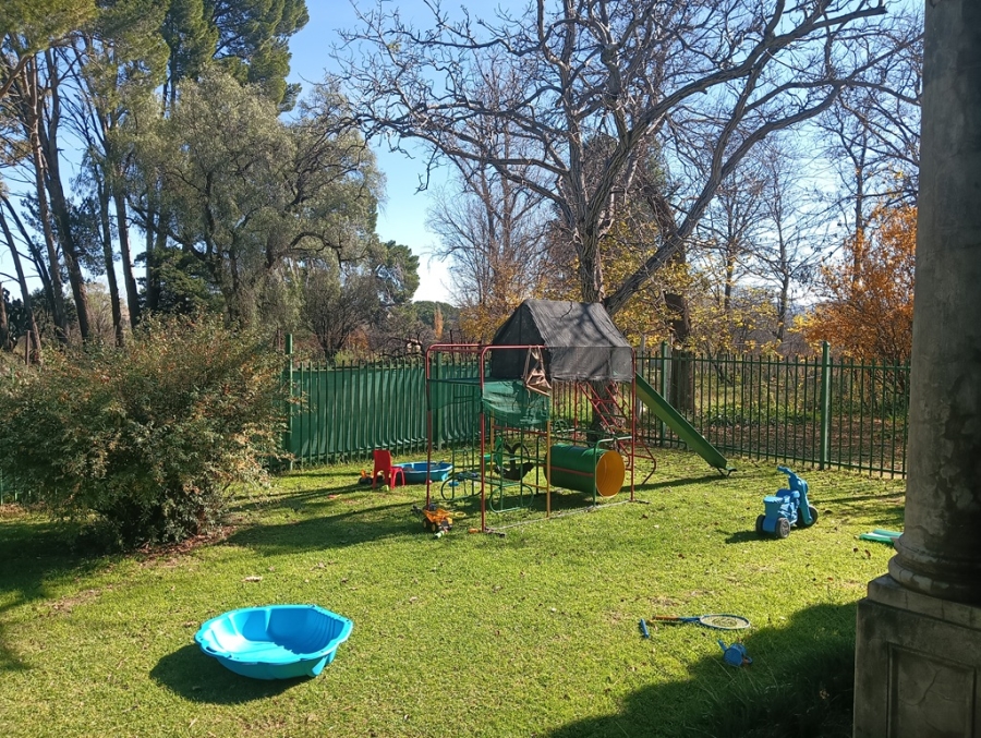 6 Bedroom Property for Sale in Aliwal North Eastern Cape